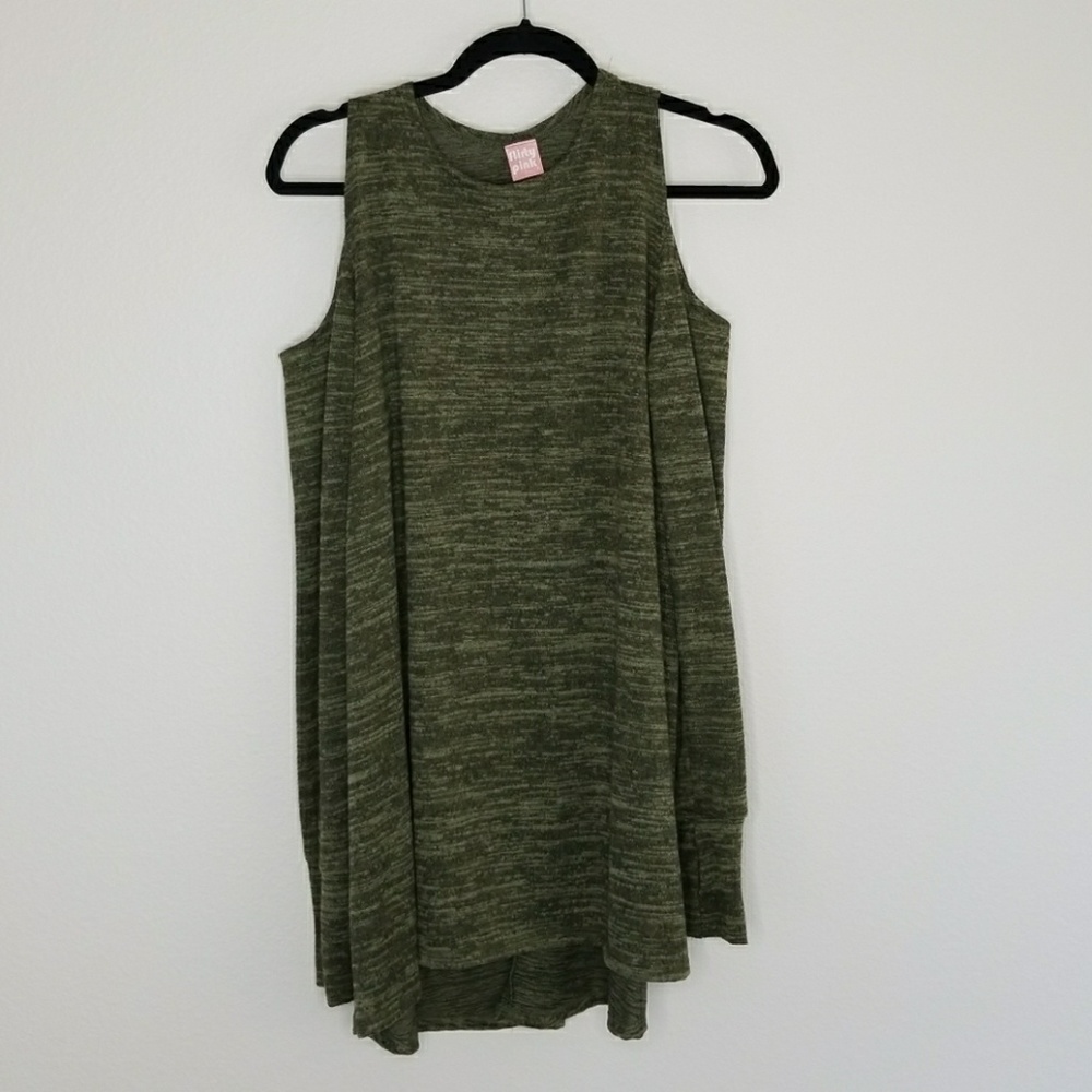 Tunic style sweater with shoulder cutouts